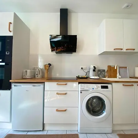 Vivez Le Confort Moderne Pour 4 Personnes Châlons-en-Champagne Esterno foto