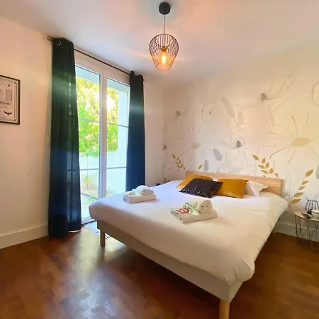 Vivez Le Confort Moderne Pour 4 Personnes Châlons-en-Champagne Esterno foto