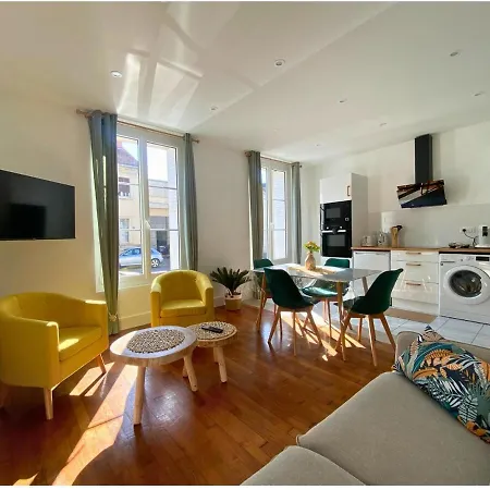 Vivez Le Confort Moderne Pour 4 Personnes Châlons-en-Champagne Esterno foto